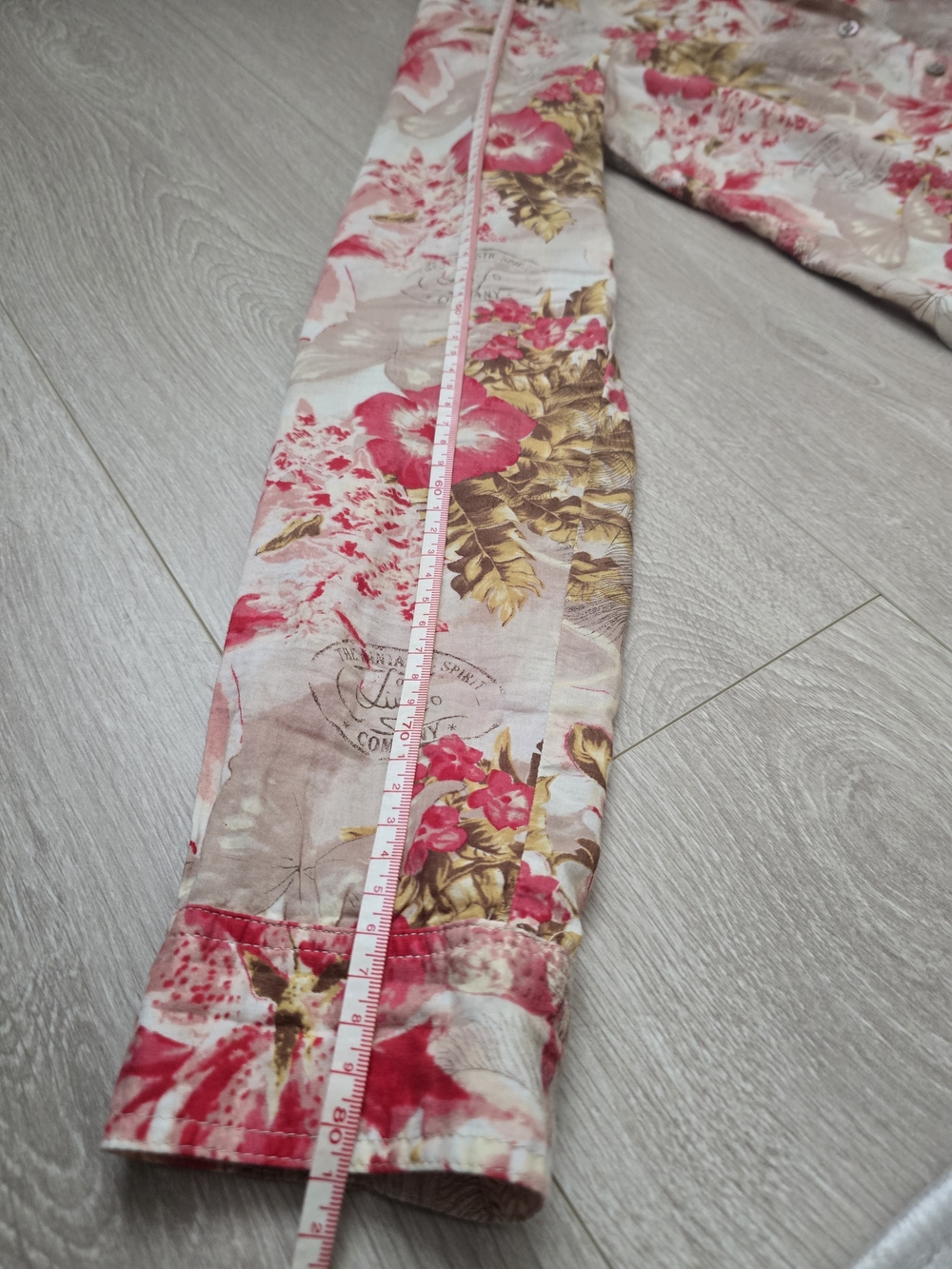 Liu Jo Floral Button-Up Blouse in Pink, Cream, and Tan Size L Cotton Y2K - Picture 7 of 7